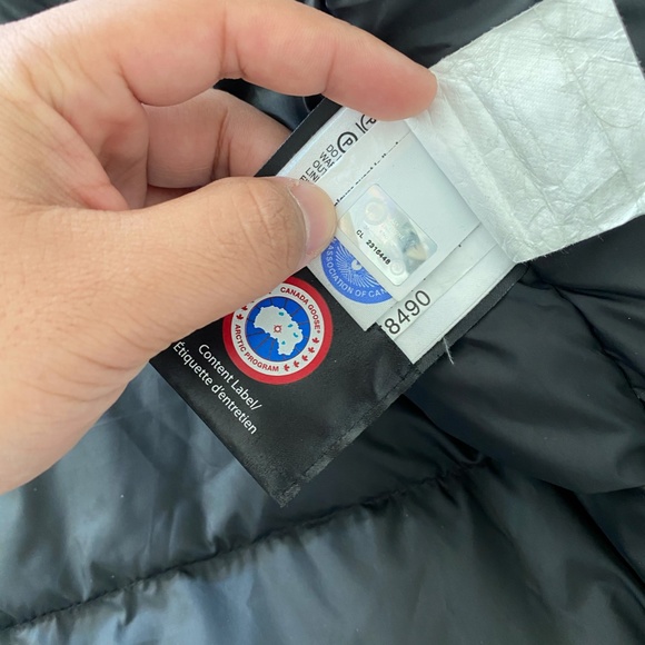 Canada Goose Parka Jackets - Level 4 and Level 5 - Picture 12 of 15